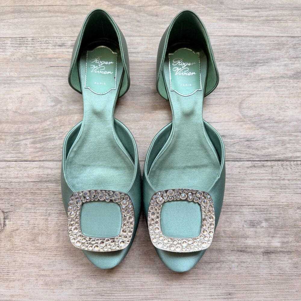 Roger Vivier Paris Mint Green Satin Crystal Buckle D’Orsay Heels Size 37 Italy